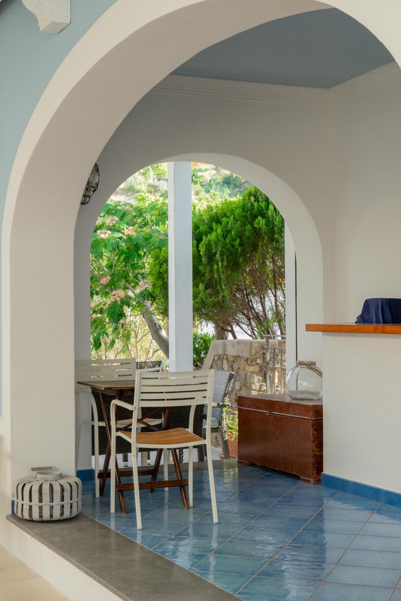 Villa Acacia Понца Екстер'єр фото
